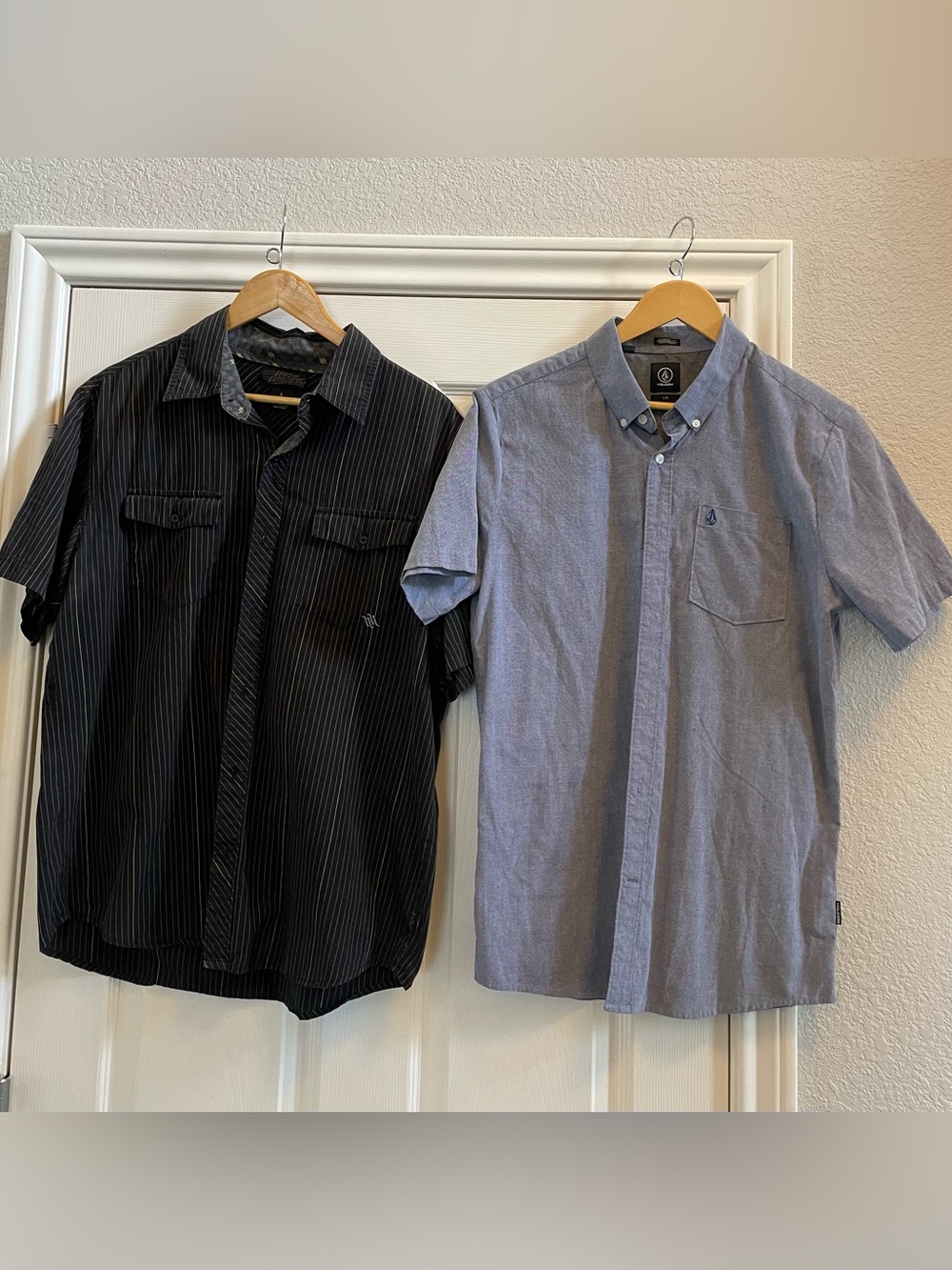 Volcom Men's Short-Sleeve Button Shirts in Black Pinstripe and Light Blue